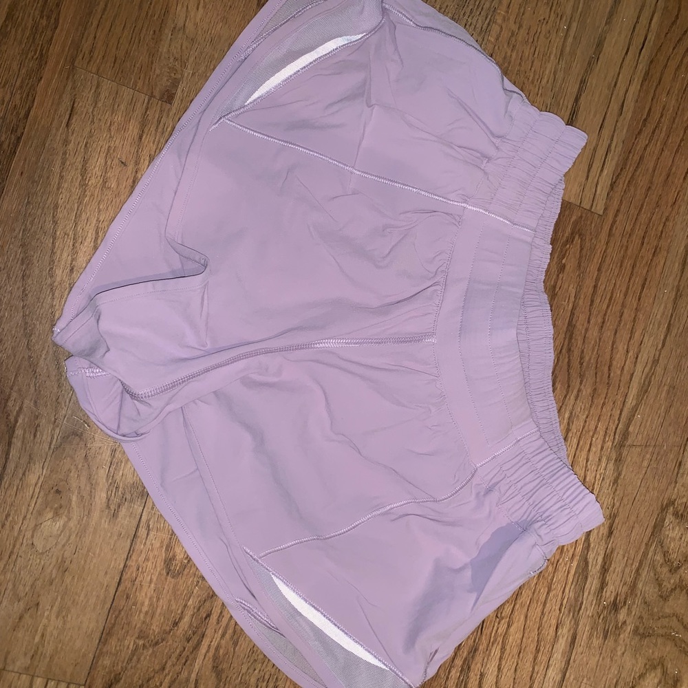 Lululemon • Hotty Hot Short